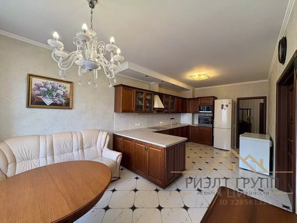 3-к кв. Татарстан, Казань ул. Вишневского, 61 (119.5 м) - Фото 1