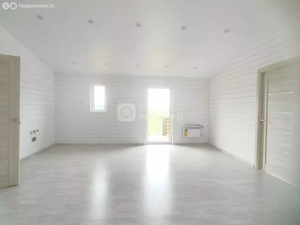 Дом в Ленинградская область, Гатчинский муниципальный округ, деревня ... - Фото 2