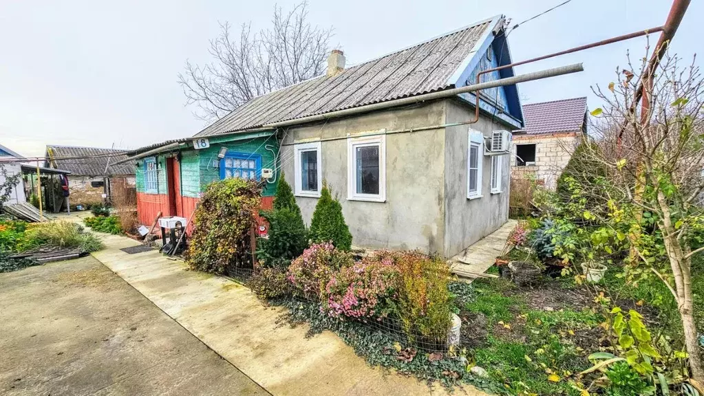 Дом в Краснодарский край, Тихорецкий район, Хоперское с/пос, Хоперская ... - Фото 2