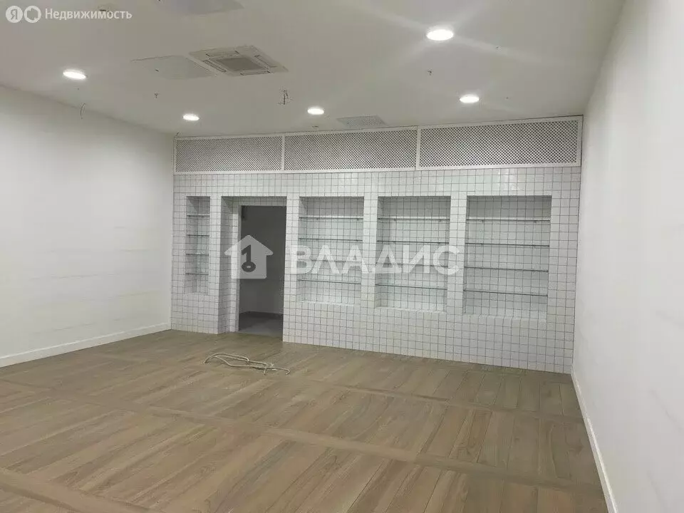 Торговая площадь (65.3 м) - Фото 2