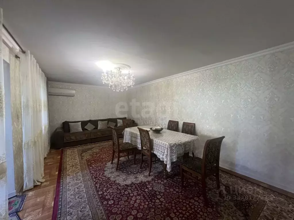 Дом в Дагестан, Махачкала ул. Самурского, 19 (90 м) - Фото 1