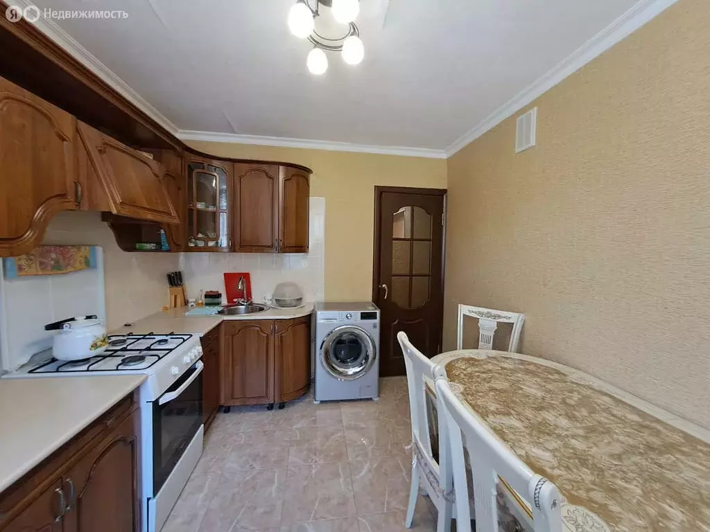 1-комнатная квартира: Владикавказ, улица Алихана Гагкаева, 4 (42 м) - Фото 2