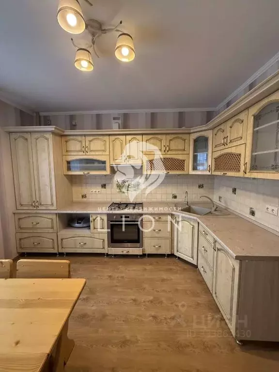 3-к кв. Белгородская область, Белгород ул. Газовиков, 15 (87.8 м) - Фото 1