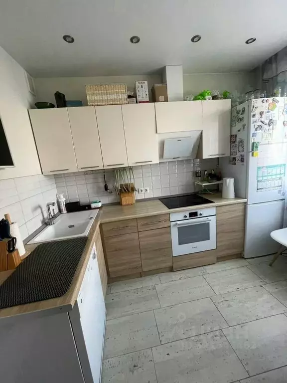 4-к кв. Красноярский край, Красноярск ул. Вейнбаума, 38/31 (77.0 м) - Фото 0