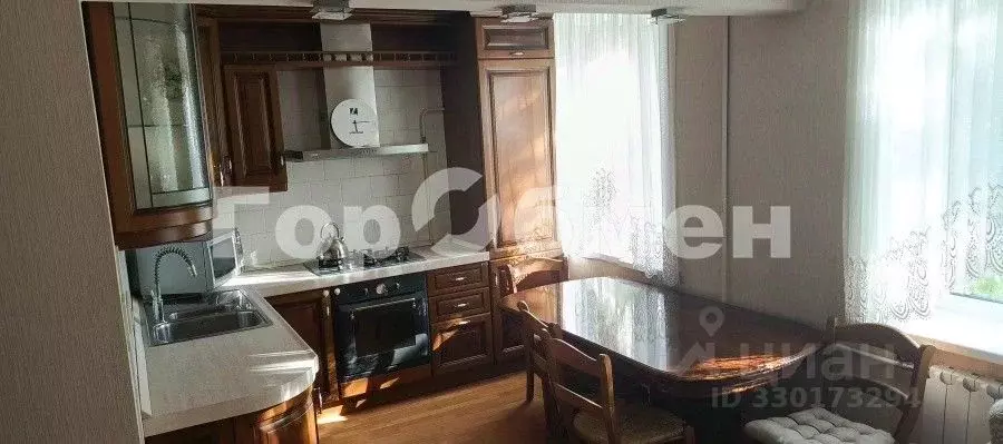 3-к кв. Москва ул. Алябьева, 4К2 (56.0 м) - Фото 1