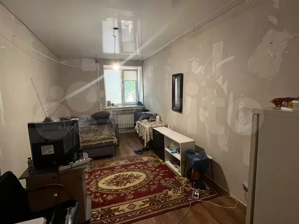 Комната 24,9 м в 1-к., 1/5 эт. - Фото 0