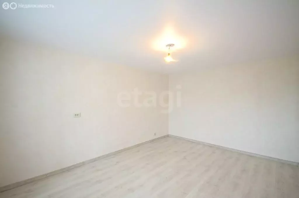 2-комнатная квартира: Ялуторовск, Заводская улица, 2 (46 м) - Фото 1