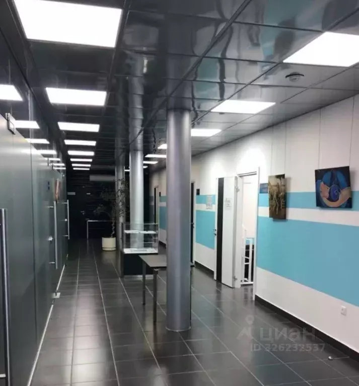 Помещение свободного назначения в Москва Абрамцевская ул., 30С1 (560 ... - Фото 1