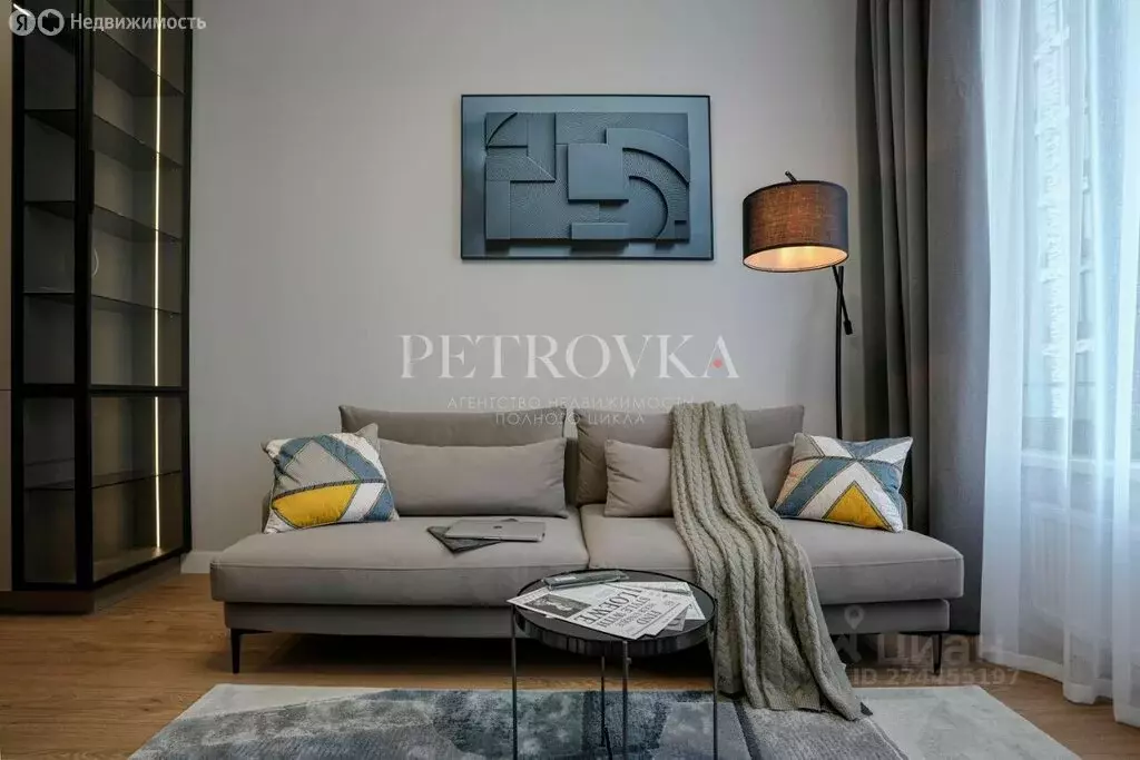 3-комнатная квартира: Москва, Новоостаповская улица, 20 (60 м) - Фото 1