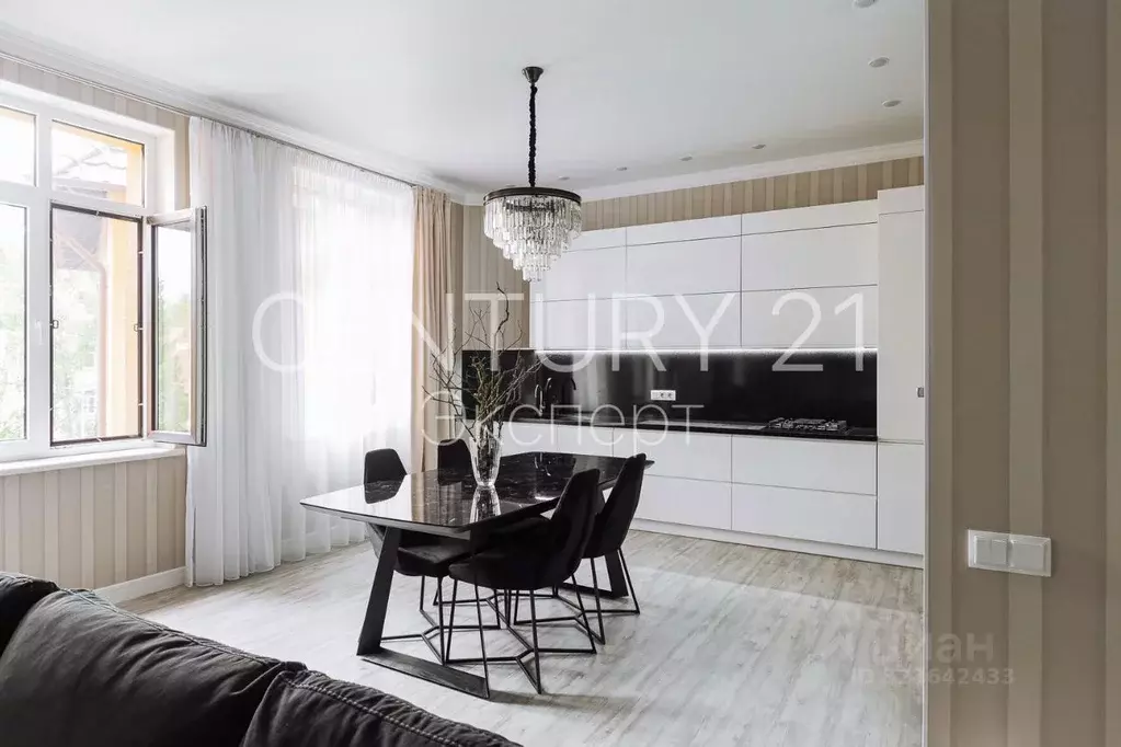 3-к кв. Калининградская область, Калининград просп. Мира, 100 (117.0 ... - Фото 1