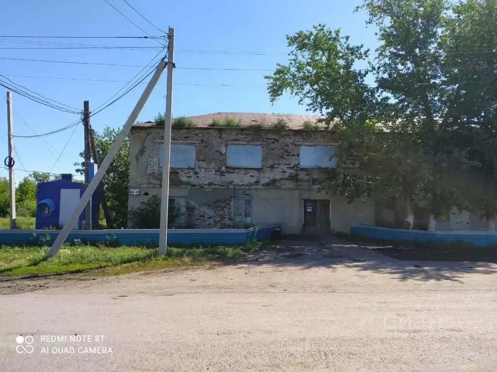 Помещение свободного назначения в Омская область, Оконешниковский ... - Фото 1