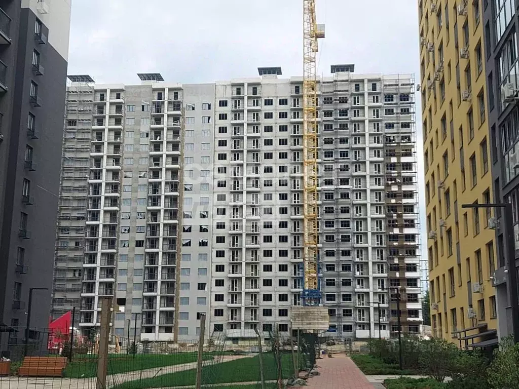 3-к кв. Курская область, Курск пер. Энгельса (54.5 м) - Фото 1