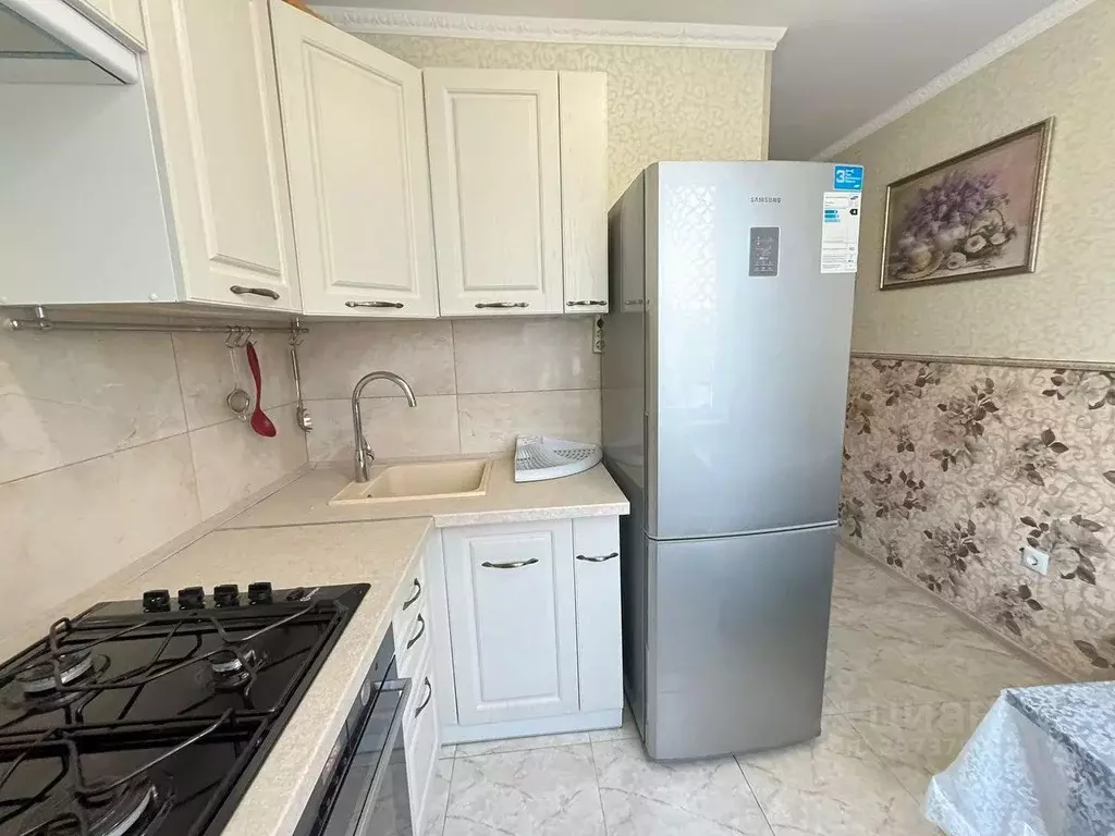 2-к кв. Калининградская область, Калининград ул. Багратиона, 138 (56.0 ... - Фото 2