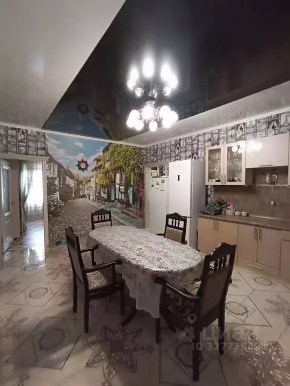 Дом в Ростовская область, Волгодонской район, Романовская ст-ца ... - Фото 1