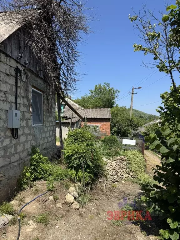 Участок в Краснодарский край, Крымский район, Нижнебаканская ст-ца ... - Фото 1