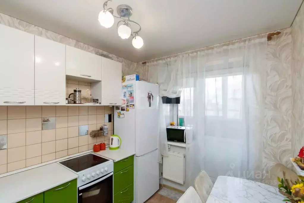 1-к кв. Тюменская область, Тюмень Малая Боровская ул., 28 (35.2 м) - Фото 1