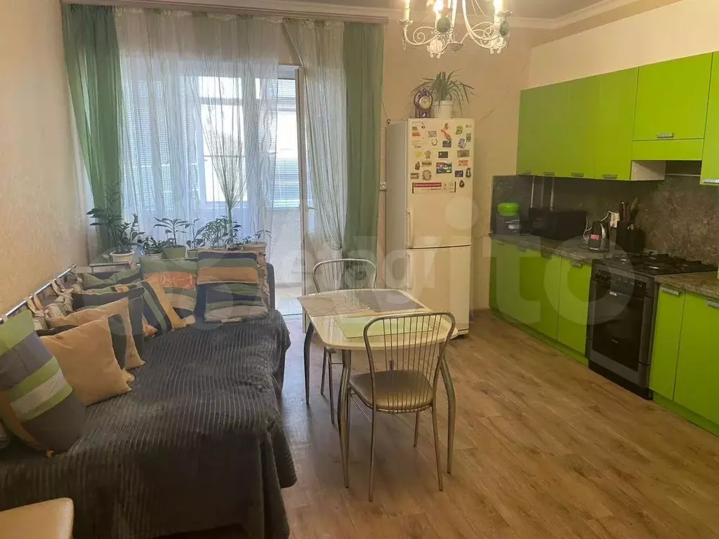 1-к. квартира, 62,7 м, 3/3 эт. - Фото 0