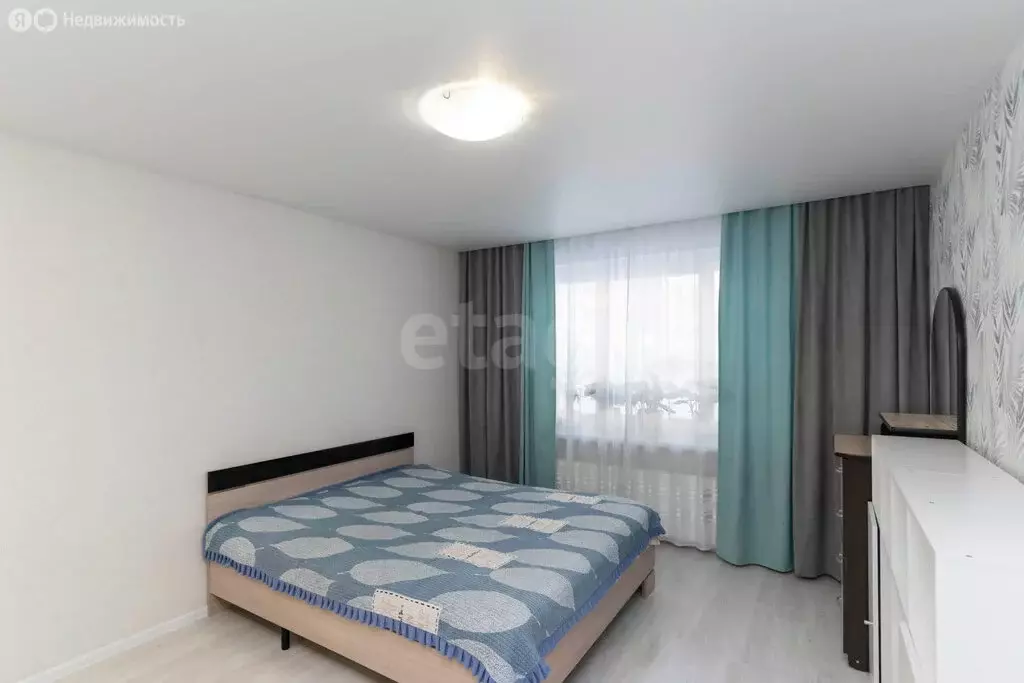 3-комнатная квартира: Тюмень, улица Валентины Трофимовой, 12 (86.8 м) - Фото 0