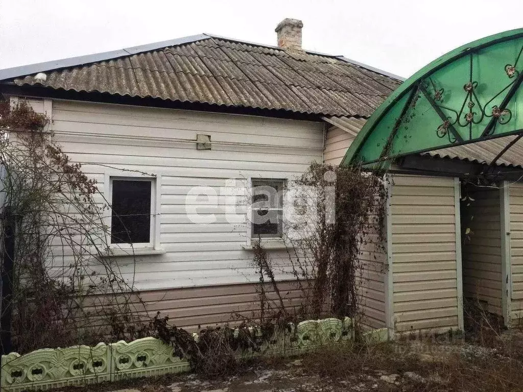 Дом в Белгородская область, Валуйский городской округ, Уразово рп ул. ... - Фото 0