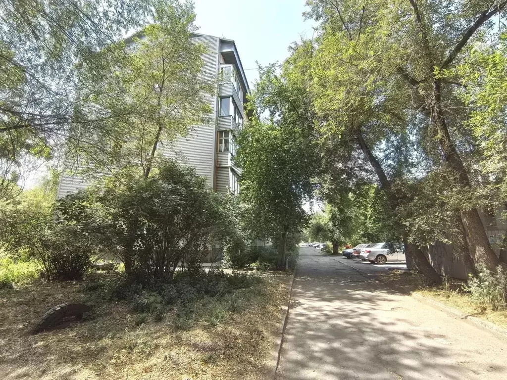 2-к кв. Алтайский край, Бийск ул. Воинов-интернационалистов, 85 (44.5 ... - Фото 1
