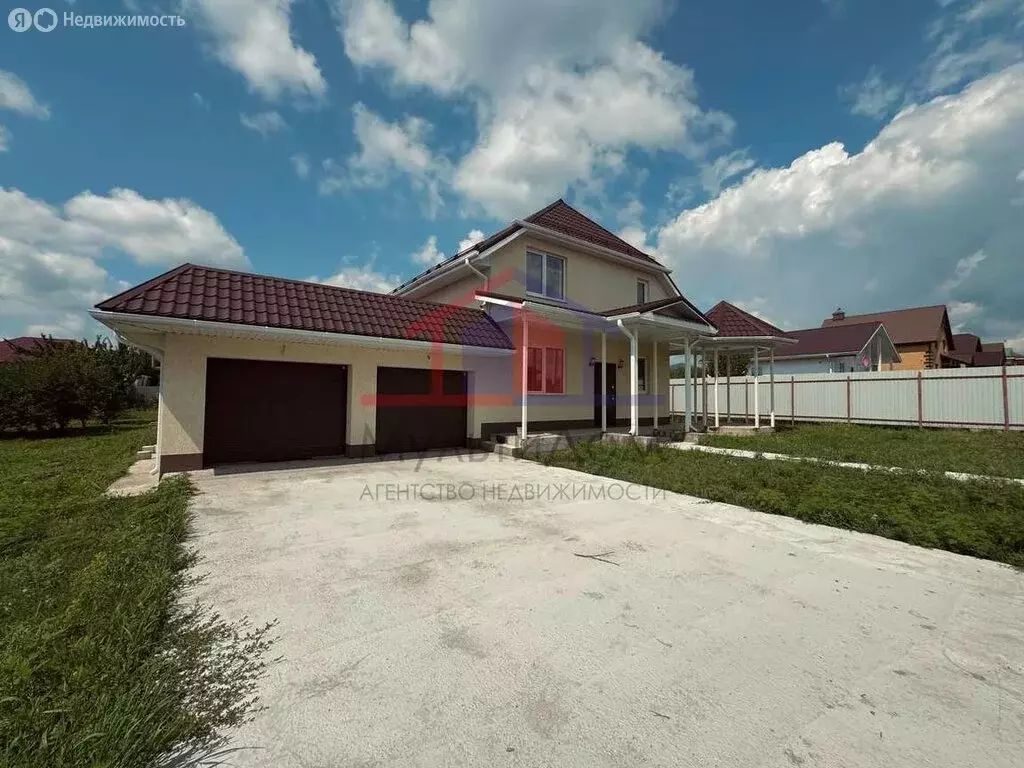 Дом в Старый Оскол, Художественная улица, 49 (213 м) - Фото 1