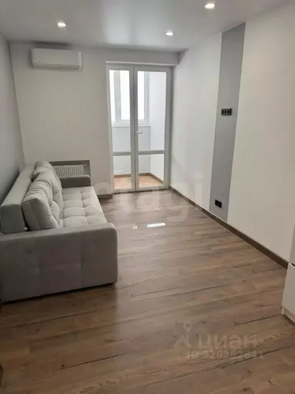 Студия Ростовская область, Ростов-на-Дону просп. Стачки, 215Б (25.0 м) - Фото 1