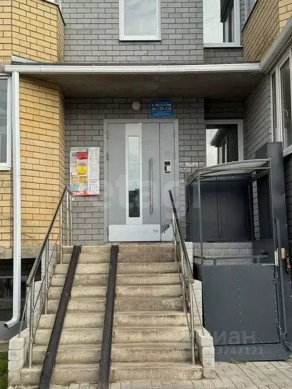 1-к кв. Курская область, Курск просп. Вячеслава Клыкова, 9В (35.2 м) - Фото 1