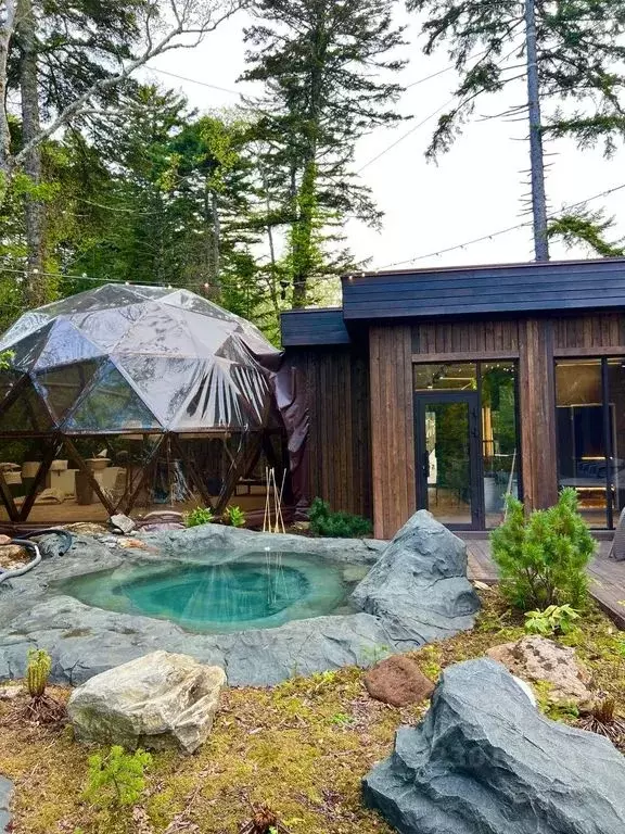 Дом в Сахалинская область, Южно-Курильский городской округ, пос. ... - Фото 1