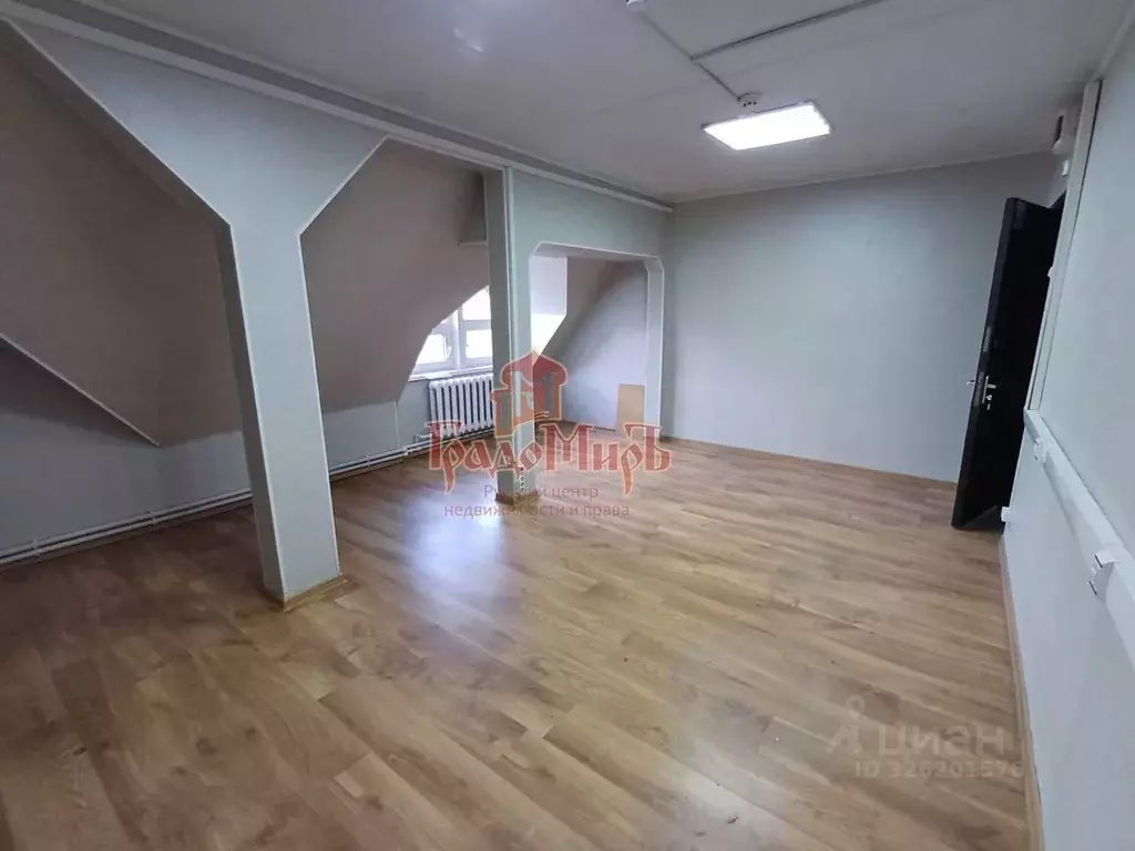 Офис в Московская область, Сергиев Посад просп. Красной Армии, 4А (25 ... - Фото 2