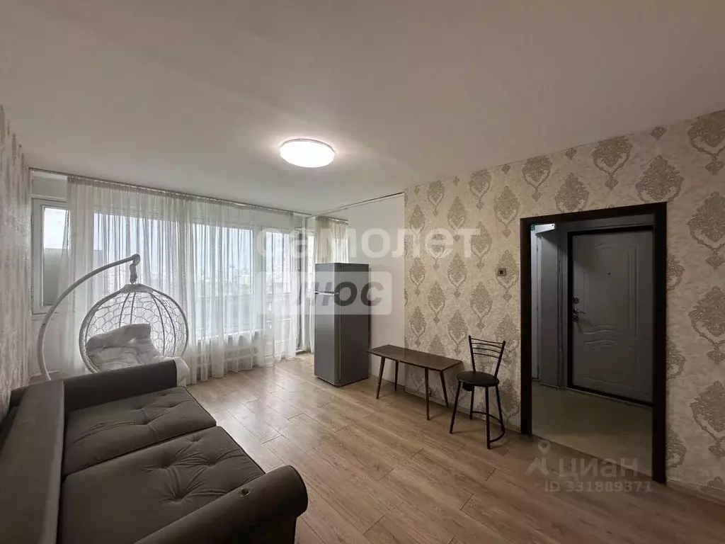 3-к кв. Москва ул. Обручева, 4К1 (57.4 м) - Фото 1