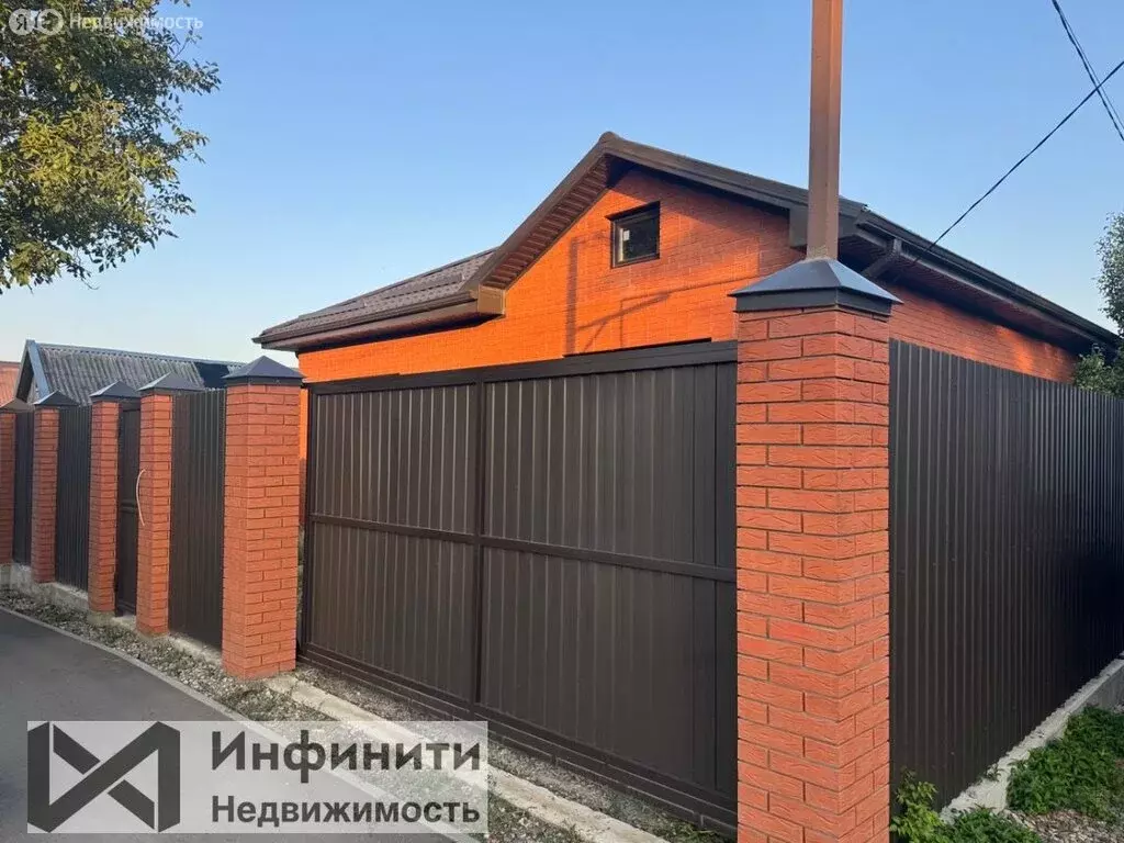 Дом в Ставрополь, улица Чапаева, 99 (100 м) - Фото 1