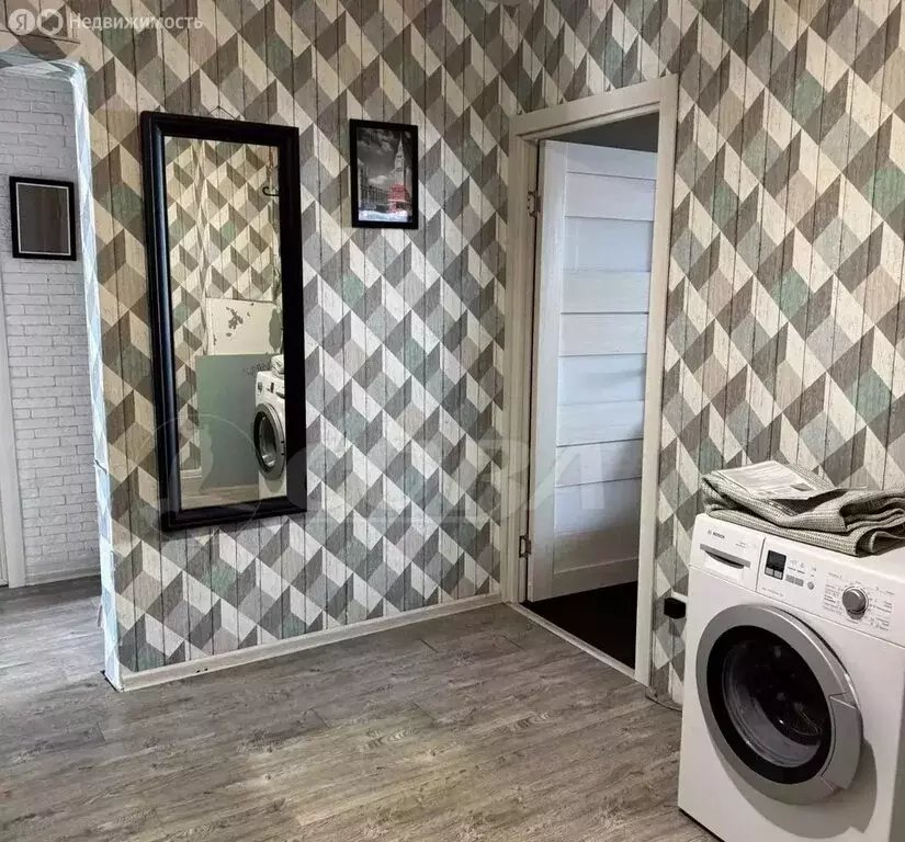 2-комнатная квартира: Тюмень, Широтная улица, 190к3 (66 м) - Фото 1