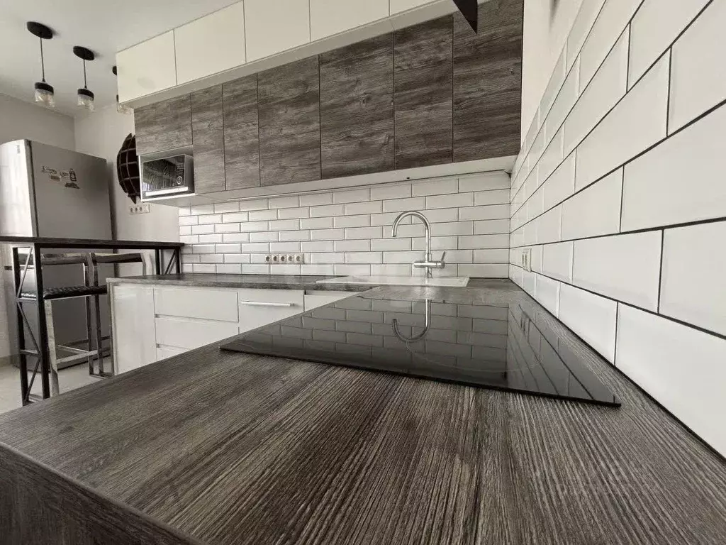 3-к кв. Московская область, Люберцы городской округ, Красково пгт ш. ... - Фото 2