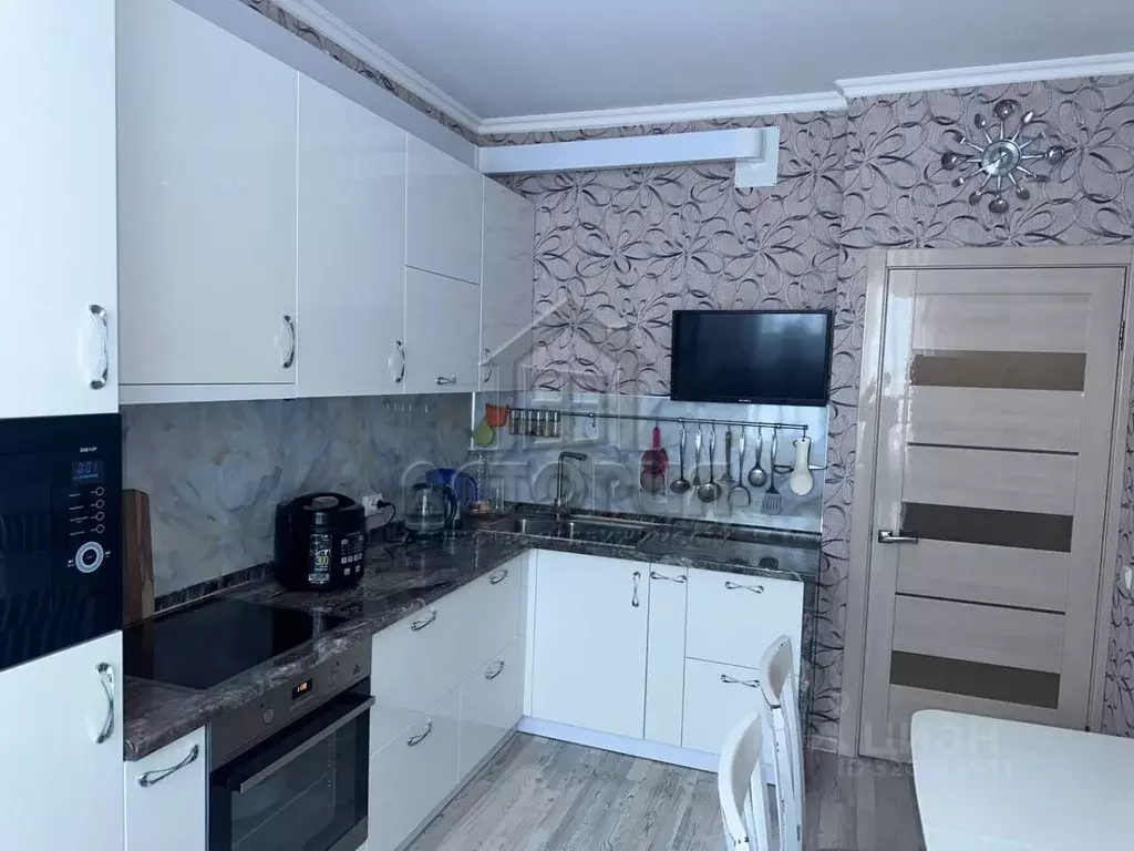 2-к кв. Красноярский край, Красноярск ул. Лесников, 25 (52.0 м) - Фото 1