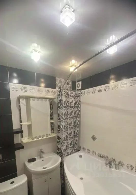 1-к кв. Башкортостан, Уфа Баязита Бикбая ул., 41 (32.0 м) - Фото 1