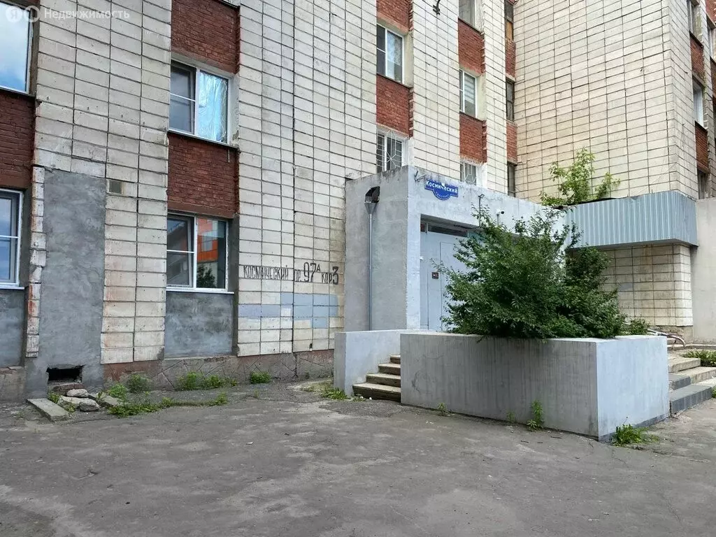 1-комнатная квартира: Омск, проспект Комарова, 15 (30.1 м) - Фото 0