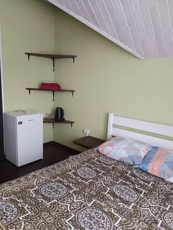 Комната Иркутская область, Ольхонский район, пос. Хужир ул. ... - Фото 1