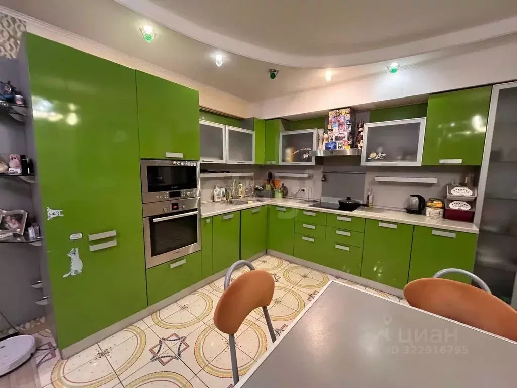 4-к кв. Коми, Сыктывкар ул. Свободы, 13/8 (120.4 м) - Фото 1