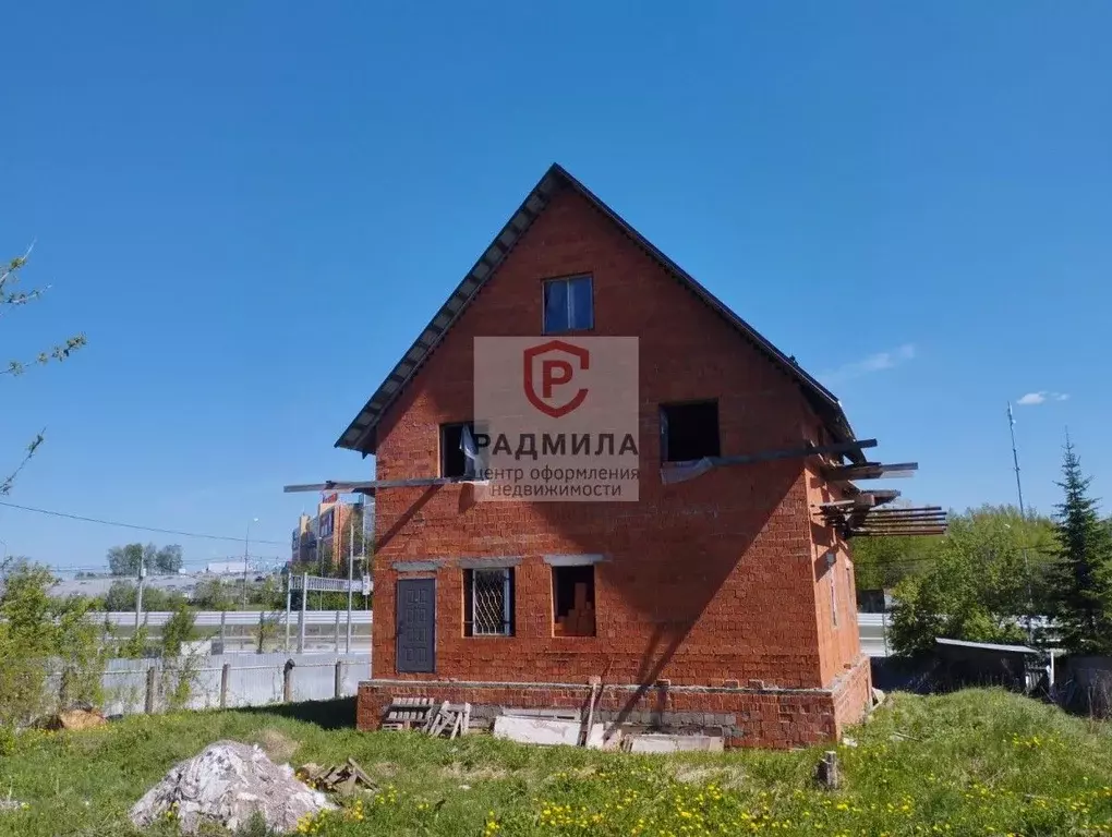 Дом в Московская область, Сергиев Посад Тверская ул., 32 (200 м) - Фото 1