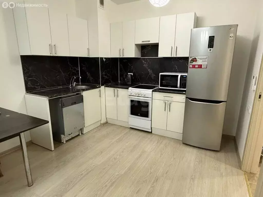 2-комнатная квартира: Анкудиновка, Русская улица, 7 (65 м) - Фото 2