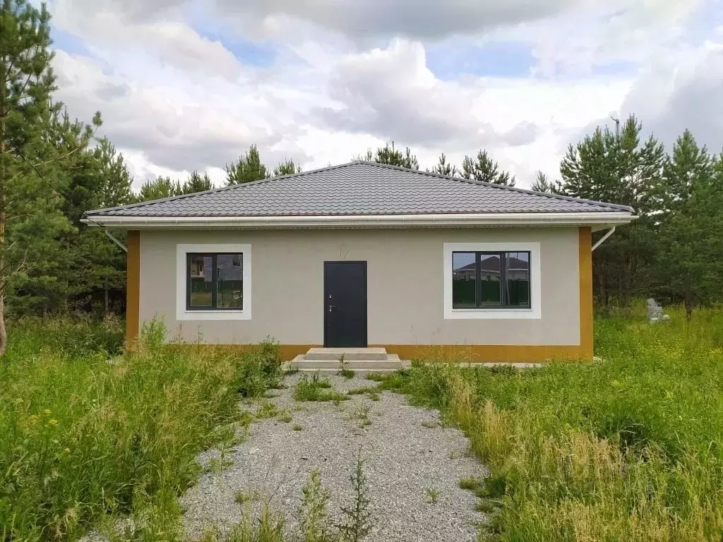 Коттедж в Свердловская область, Екатеринбург ул. 33-я Баритовая (110 ... - Фото 1