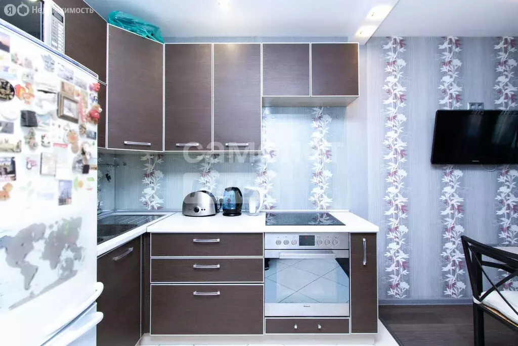 3-комнатная квартира: Томск, Сибирская улица, 83 (81.4 м) - Фото 1