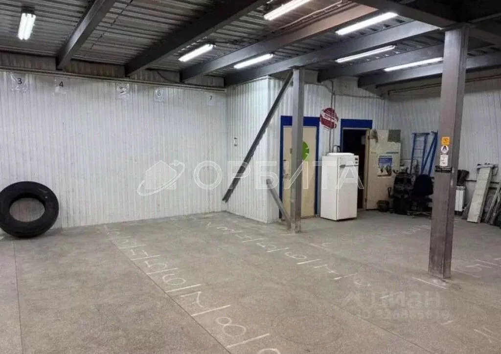 Помещение свободного назначения в Тюменская область, Тюмень ул. 50 лет ... - Фото 1