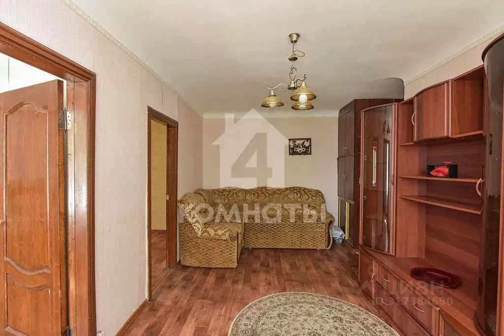 4-к кв. Воронежская область, Воронеж ул. Машиностроителей, 92 (61.4 м) - Фото 0