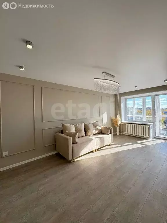 2-комнатная квартира: Тобольск, 8-й микрорайон, 8А (48 м) - Фото 1