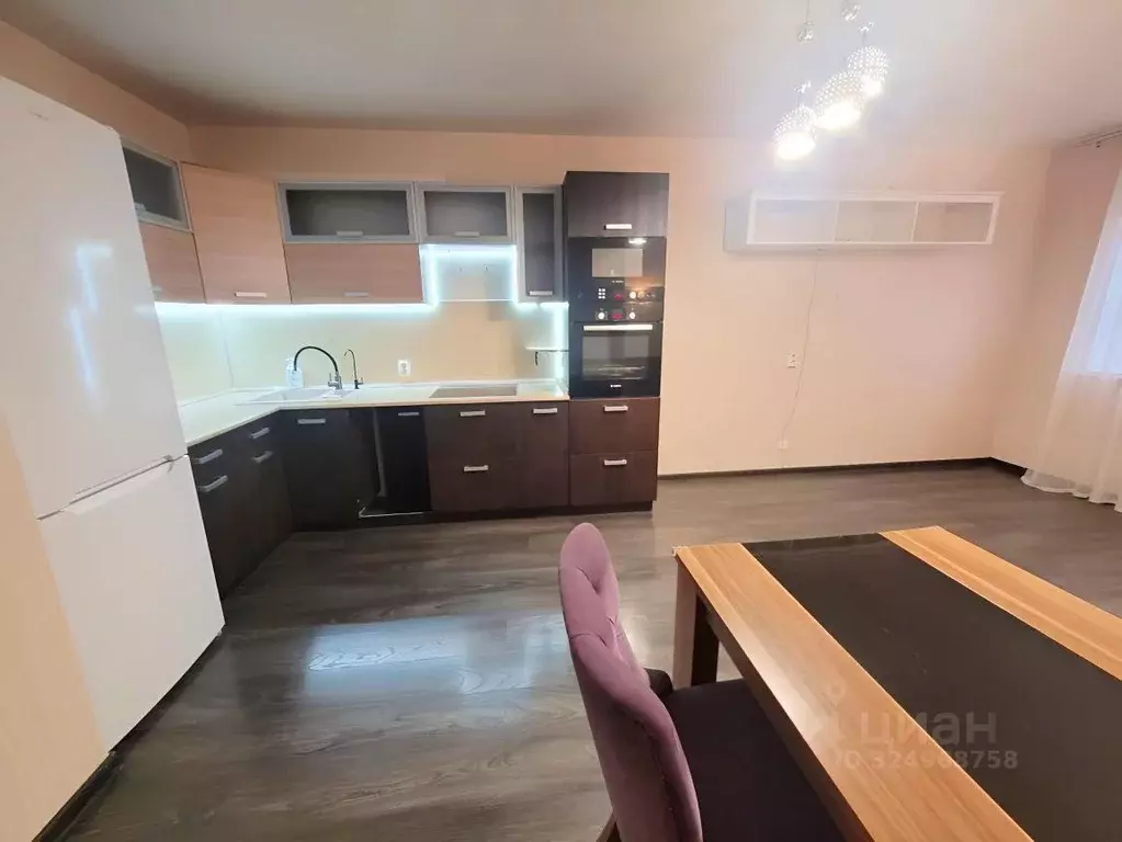 3-к кв. Свердловская область, Екатеринбург ул. Библиотечная, 45 (70.0 ... - Фото 1