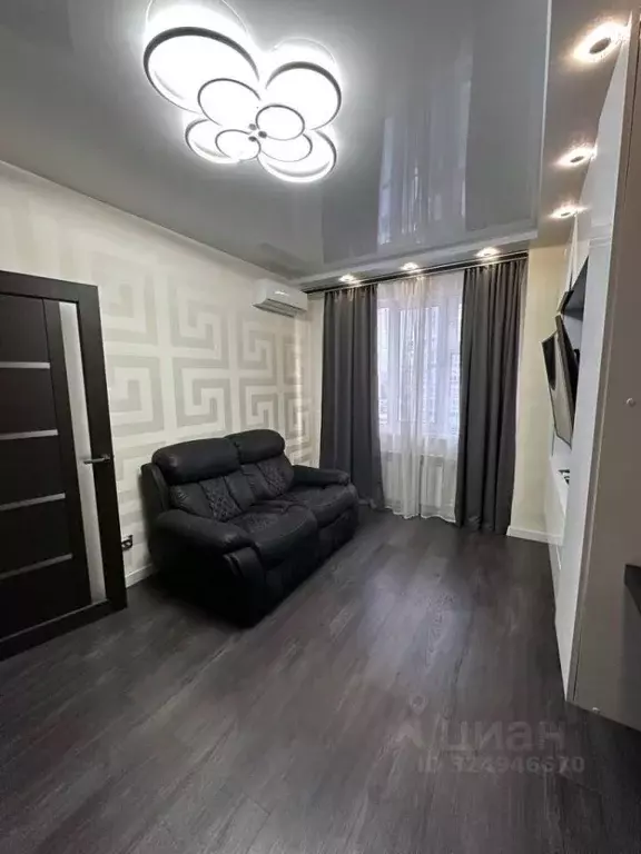 1-к кв. Нижегородская область, Нижний Новгород бул. Южный, 14 (34.0 м) - Фото 1