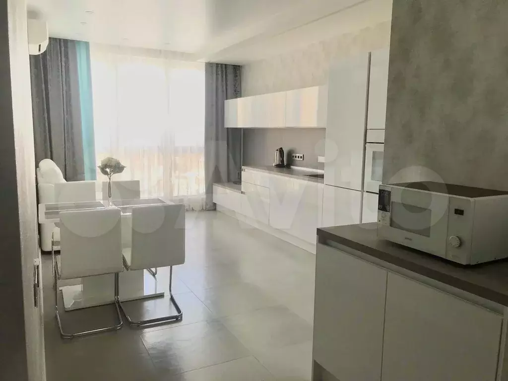1-к. квартира, 50 м, 8/17 эт. - Фото 0