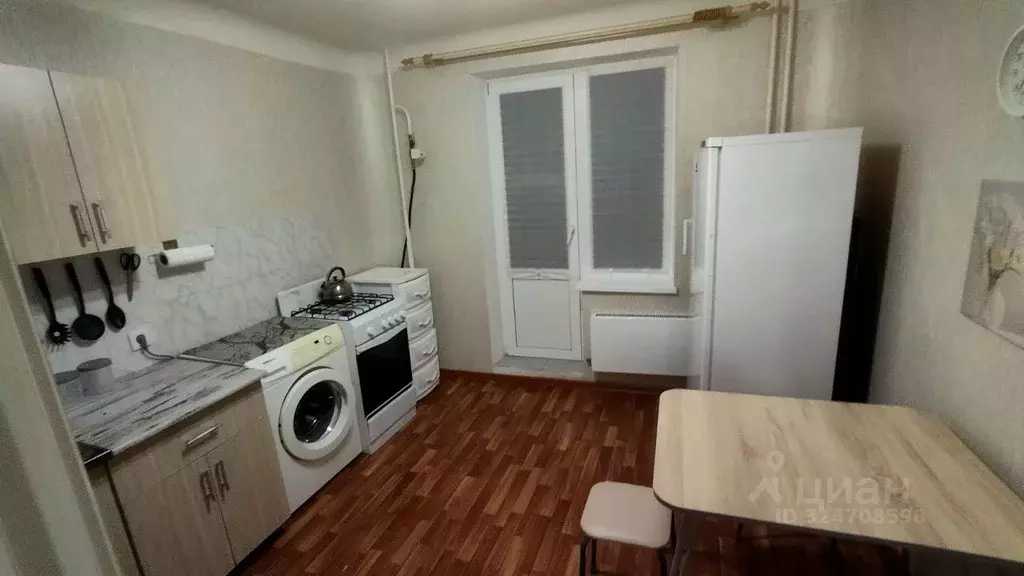 1-к кв. Волгоградская область, Волжский пл. Труда, 4Г (30.9 м) - Фото 1