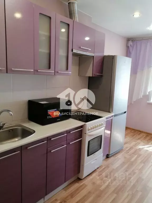 2-к кв. Новосибирская область, Новосибирск ул. Ясный Берег, 8 (56.5 м) - Фото 0